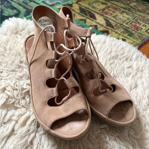 Clarks Women's Lace-Up Cutout Peep-Toe Wedge Sandals in Taupe